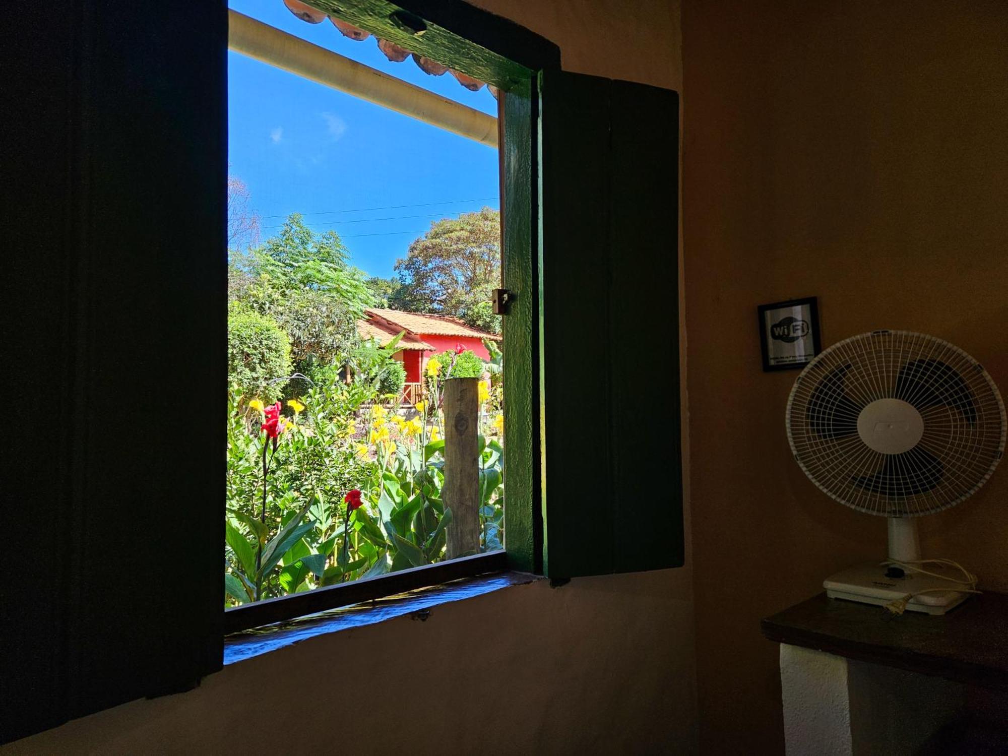 Pousada E Hostel Pe No Mato Vale do Capao Luaran gambar